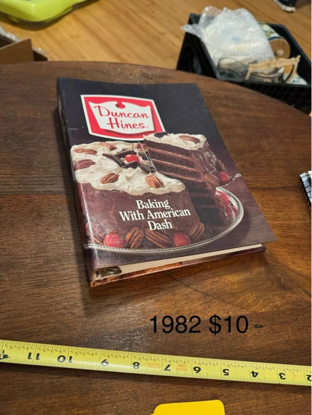 1982 Duncan Hines Cookbook